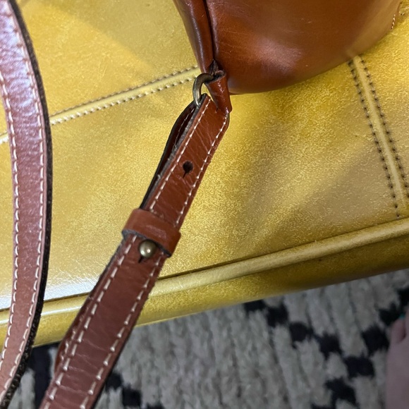 Patricia Nash Leather Backpack. Comes with dust bag - Picture 4 of 11